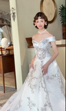 Off-the-shoulder Ball Gown with Tulle Appliques Luxury Wedding Dresses, Backless White Bridal Gowns HZ1024
