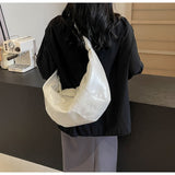 large capacity commuter messenger bag croissant HZ1024